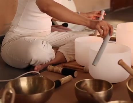 Crystal and metal singing bowls in Kareena’s practice
